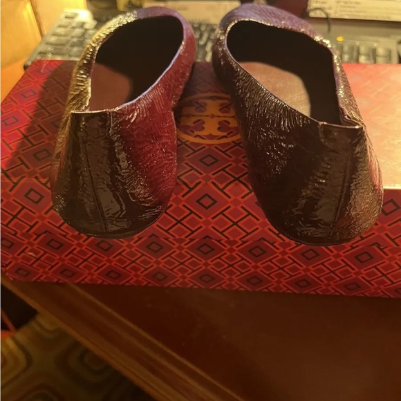 Authentic Tory Burch travel T Ballet crinkle shoes - Picture 7 of 8